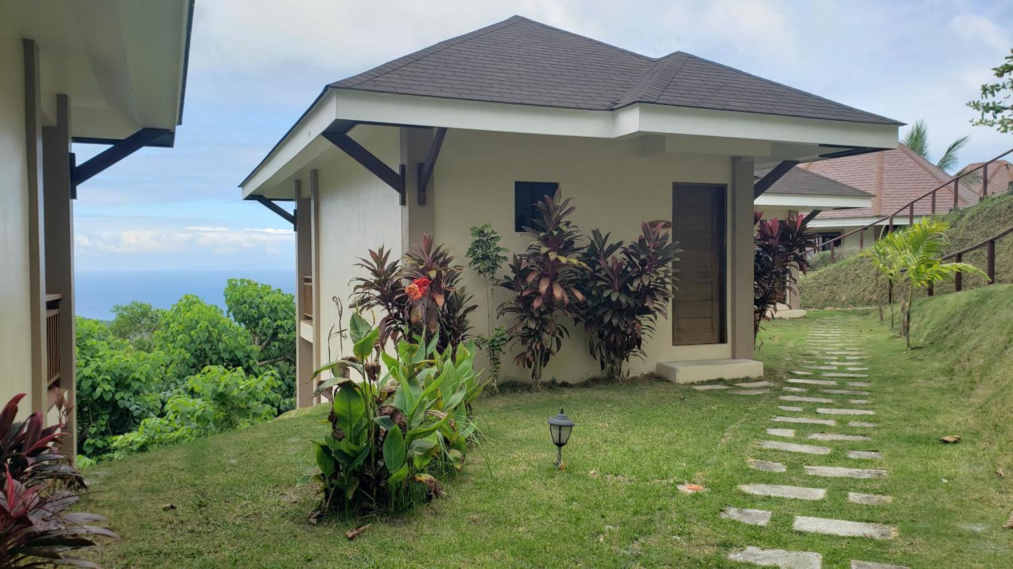 Infinity Heights Resort Siquijor Exterior photo